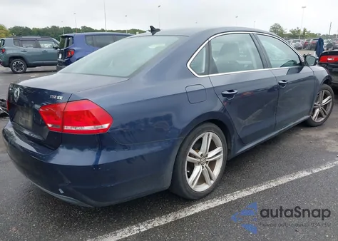 2014 Volkswagen Passat 1.8T Se из США, поврежденный, VIN 1VWBT7A32EC061466
